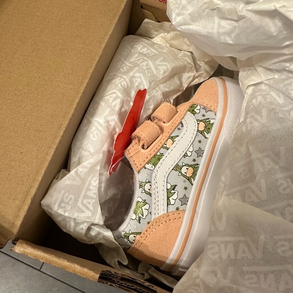 Christmas Tree Unicorn Toddler Vans - Picture 4 of 6